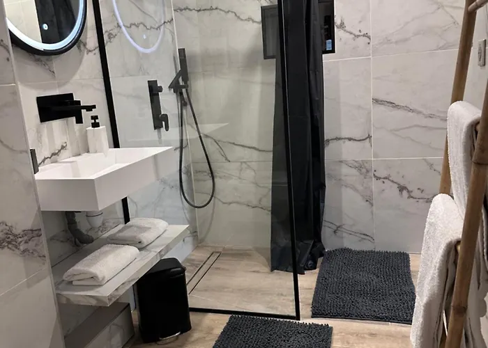 Grand Proche Colmar Au Calme Parking Wifi Apartment *